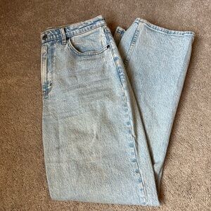 Abercrombie & Fitch Relaxed Light Wash Jeans